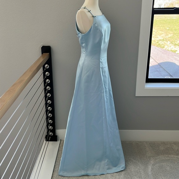 Light blue formal dress - Picture 3 of 10